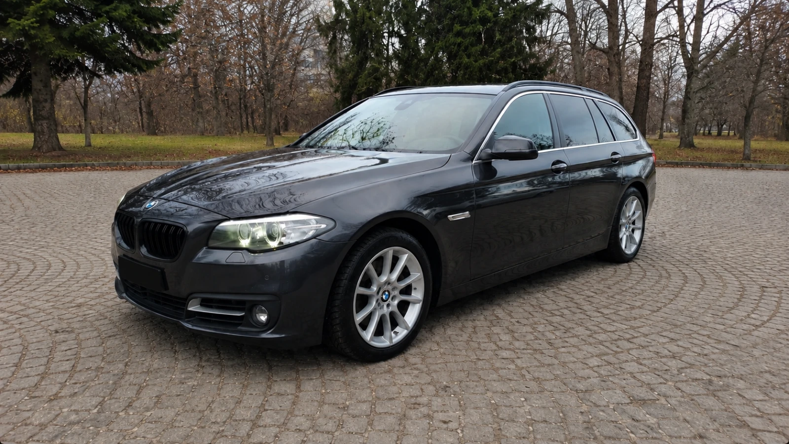 BMW 530 xDrive * Facelift* DISTRONIC* HEAD UP* ШВЕЙЦАРИЯ* 