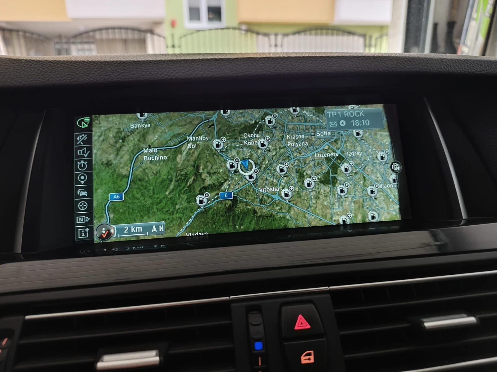 BMW 530 xDrive * Facelift* DISTRONIC* HEAD UP* ШВЕЙЦАРИЯ* , снимка 13 - Автомобили и джипове - 54250846