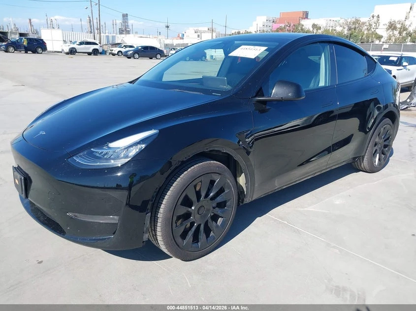 Tesla Model Y Awd/Long Range Dual Motor All-Wheel Drive, снимка 2 - Автомобили и джипове - 54366923