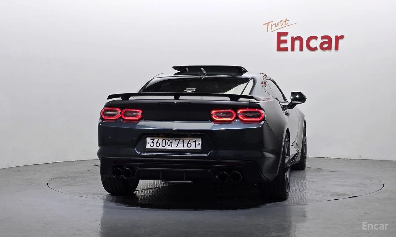 Chevrolet Camaro SS* 6.2* V8* ПОДГРЕВ* ОБДУХВАНЕ* КАМЕРА* КЕЙЛЕС* , снимка 4 - Автомобили и джипове - 54866987