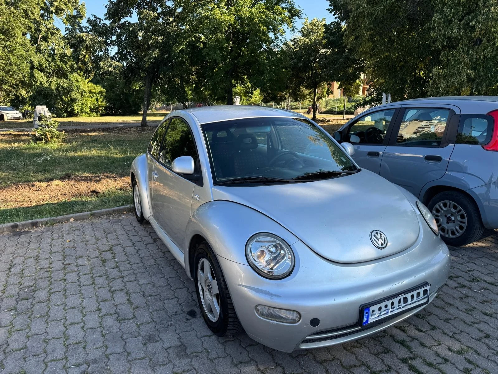 VW New beetle, снимка 2 - Автомобили и джипове - 55499326