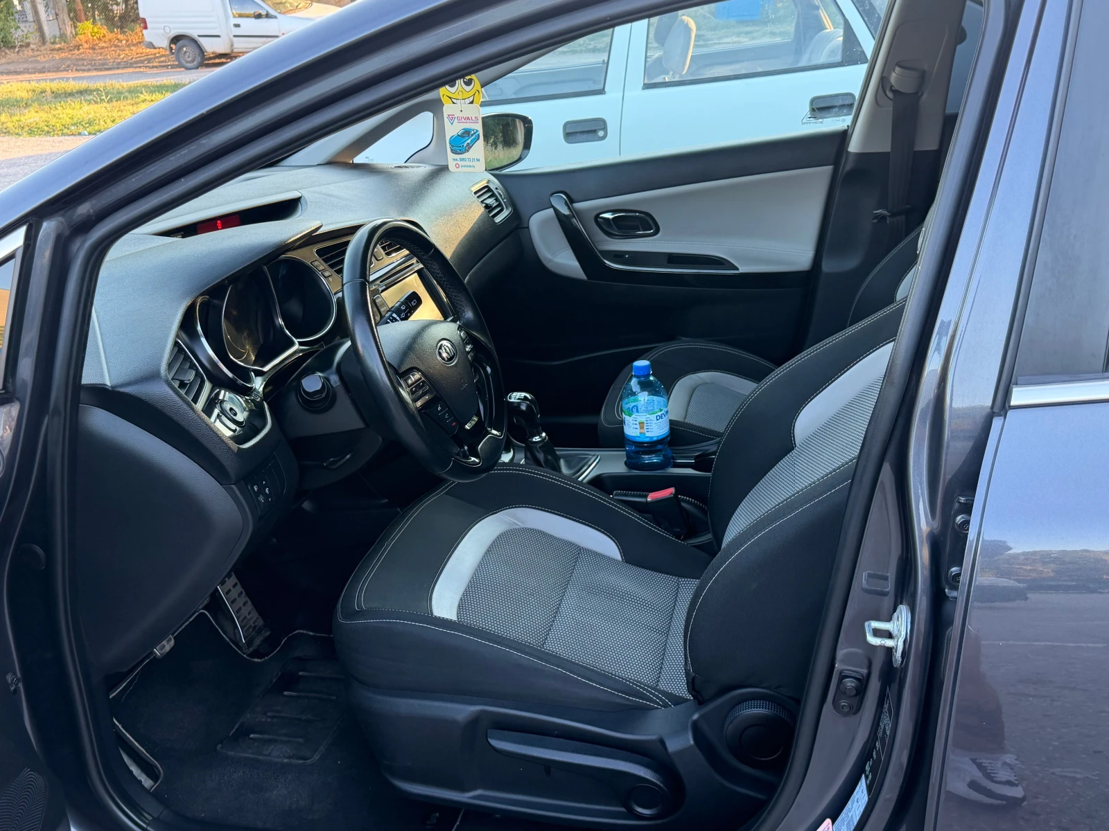 Kia Ceed 1.6 CRDI | Mobile.bg � ����������� 8