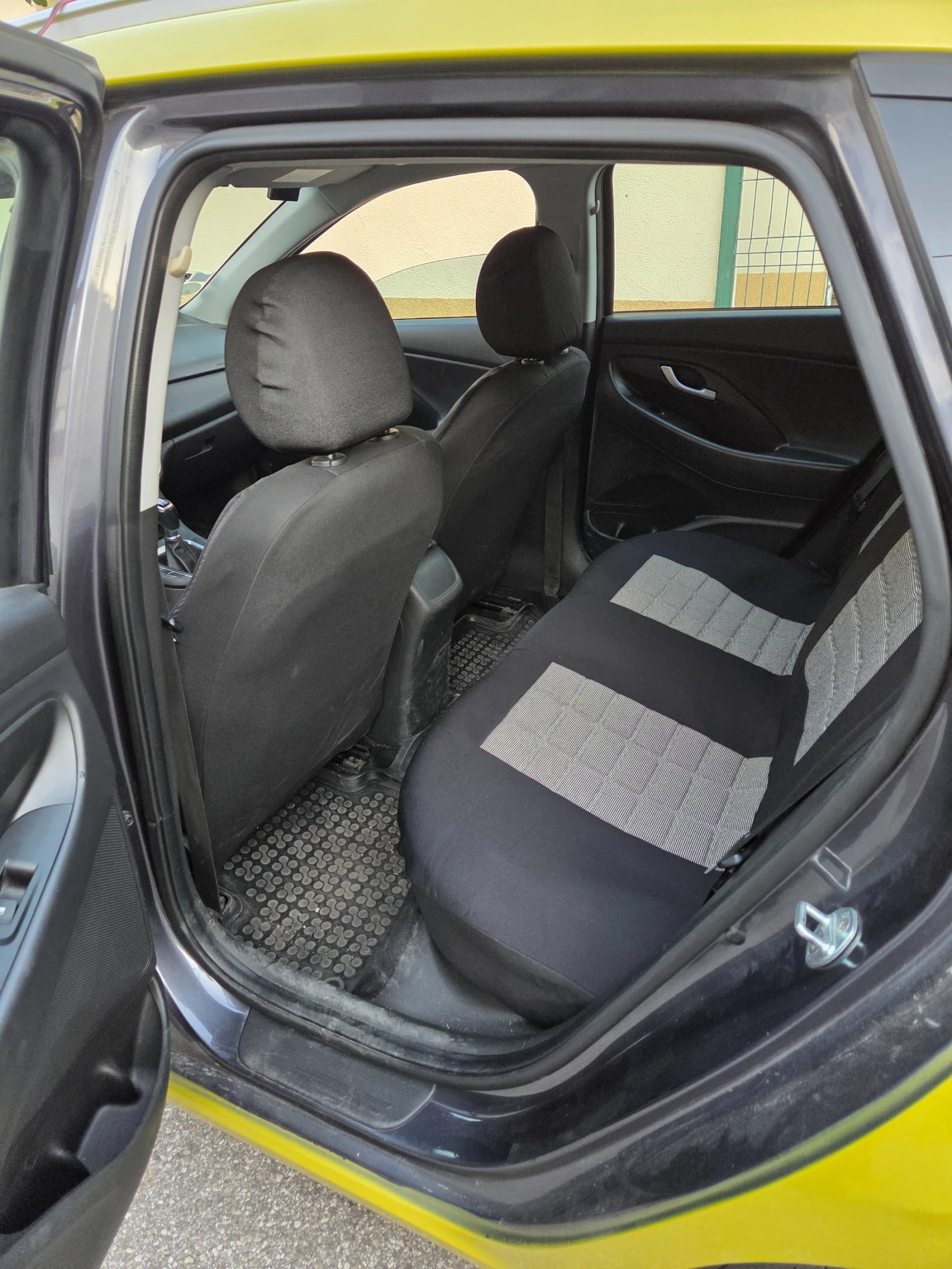 Hyundai I30 Hundai I 30, снимка 8 - Автомобили и джипове - 55729087