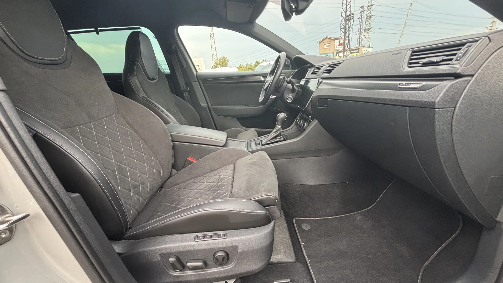 Skoda Superb 2000куб. / 200 к.с. 4x4, снимка 17 - Автомобили и джипове - 56105673