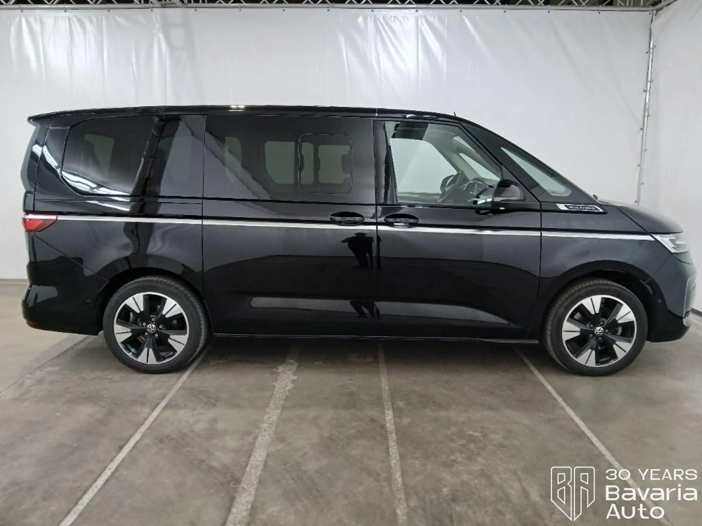 VW Multivan lang Style DSG Easy Open Basic, снимка 4 - Автомобили и джипове - 56333250