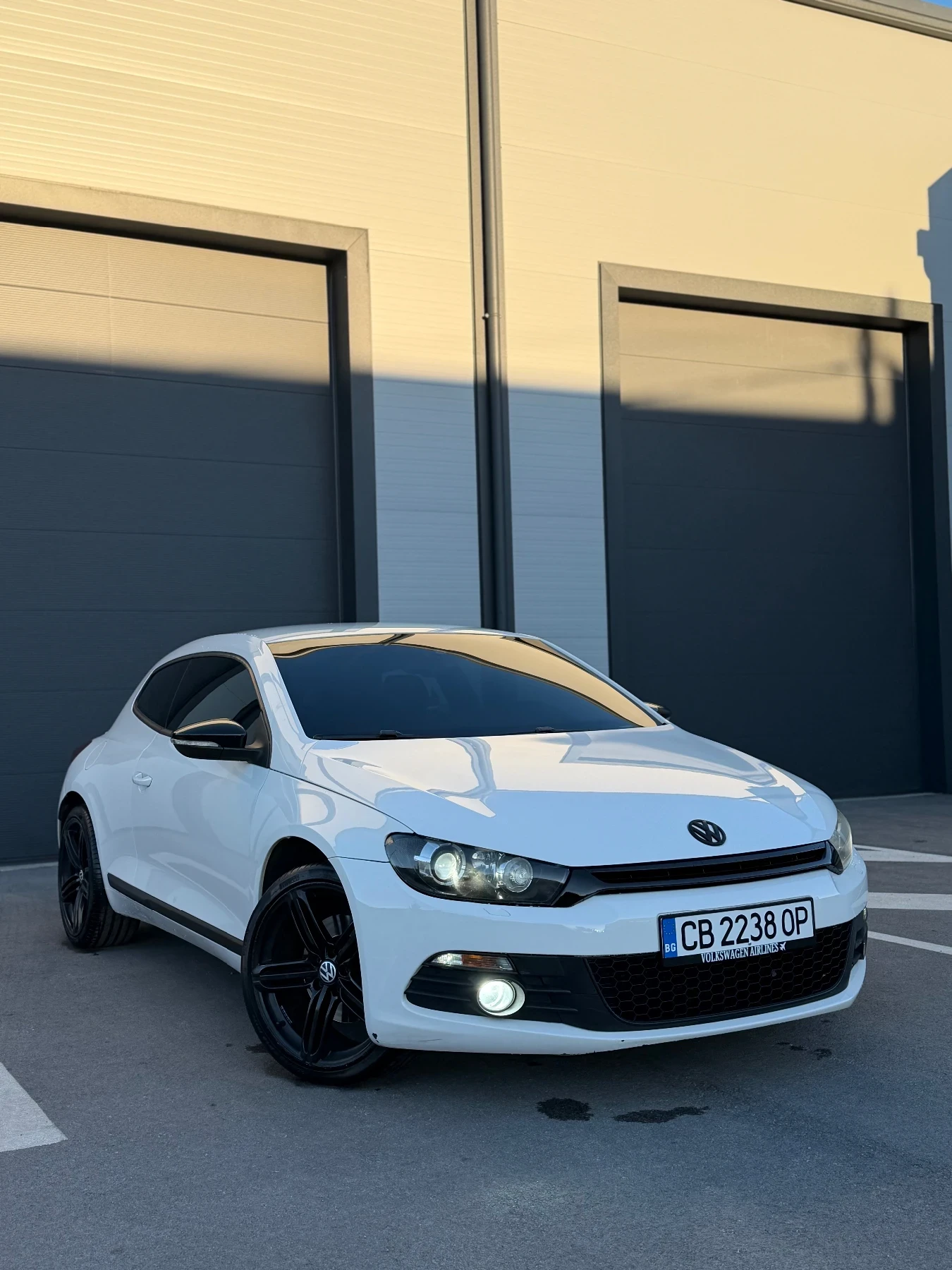 VW Scirocco, снимка 2 - Автомобили и джипове - 56363235