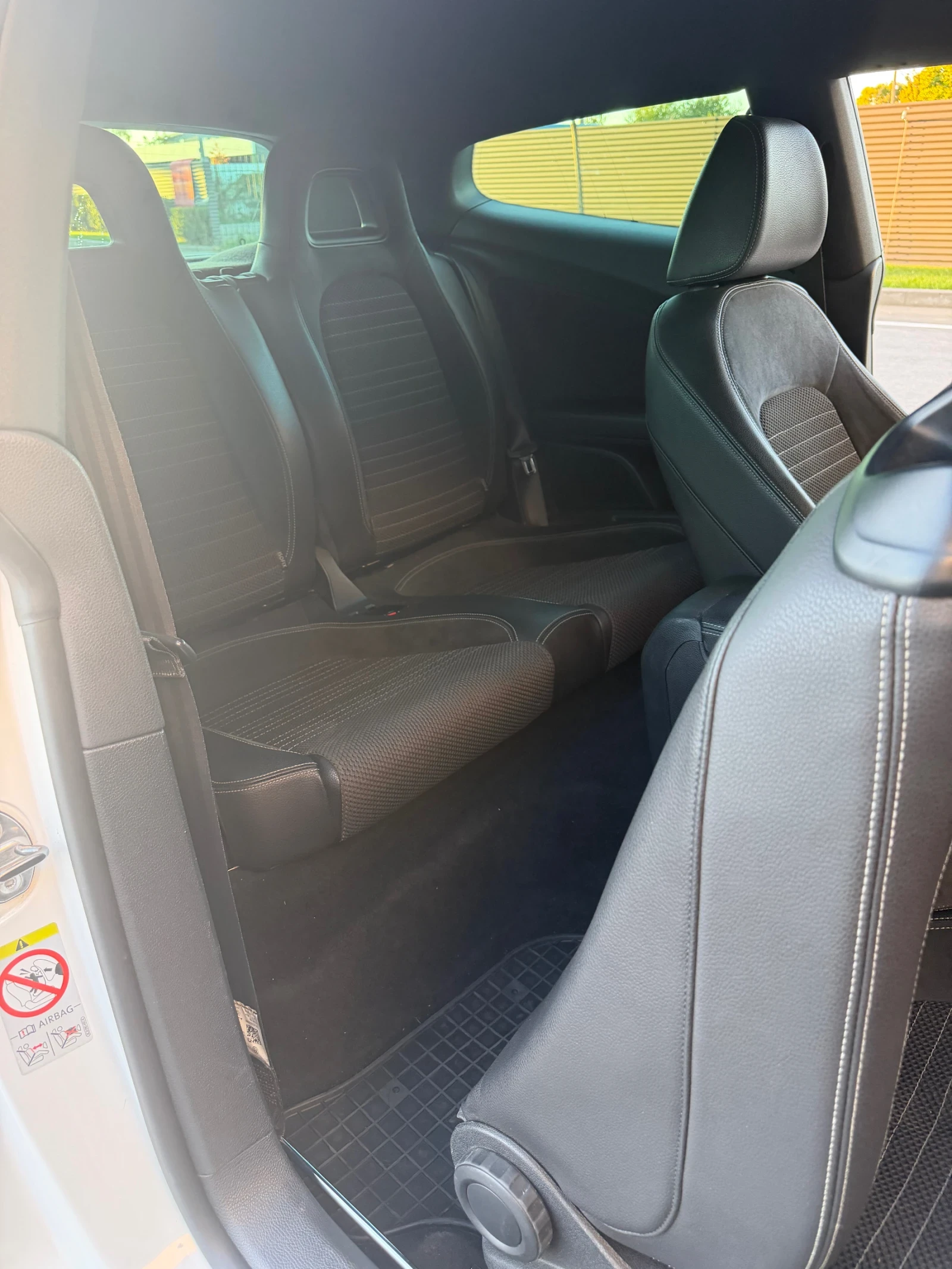 VW Scirocco, снимка 11 - Автомобили и джипове - 56363235