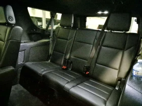 Cadillac Escalade ESV - Дълга база * 4WD LUXURY * CARFAX * , снимка 11