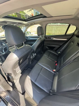 Alfa Romeo Stelvio, снимка 11