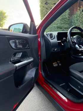 Mercedes-Benz GLA 35 AMG 4MATIC Night Package, снимка 7