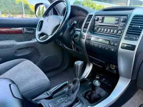 Toyota Land cruiser 220000 km ! АВТОМАТ , снимка 12