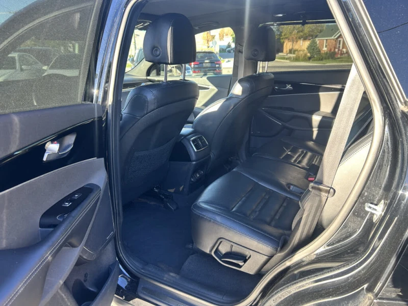 Kia Sorento SX V6 * CARFAX* * АвтоКредит* (ЦЕНА ДО БГ), снимка 10 - Автомобили и джипове - 52650148