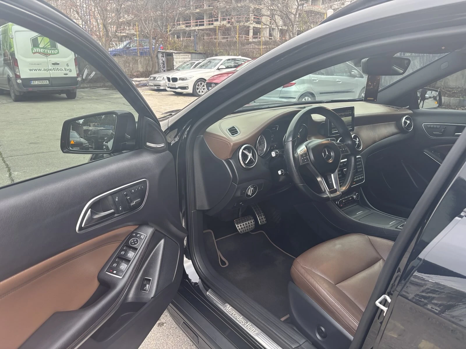 Mercedes-Benz GLA 250 AMG 4MATIK  - изображение 8