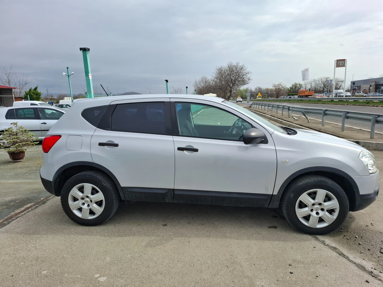 Nissan Qashqai 1, 5 DCi Италия - изображение 2