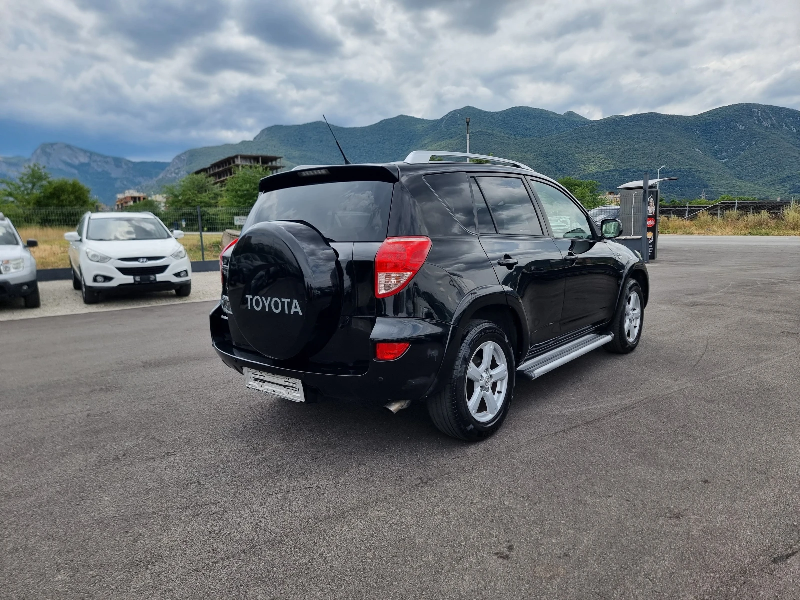Toyota Rav4 2.2D4D - изображение 7