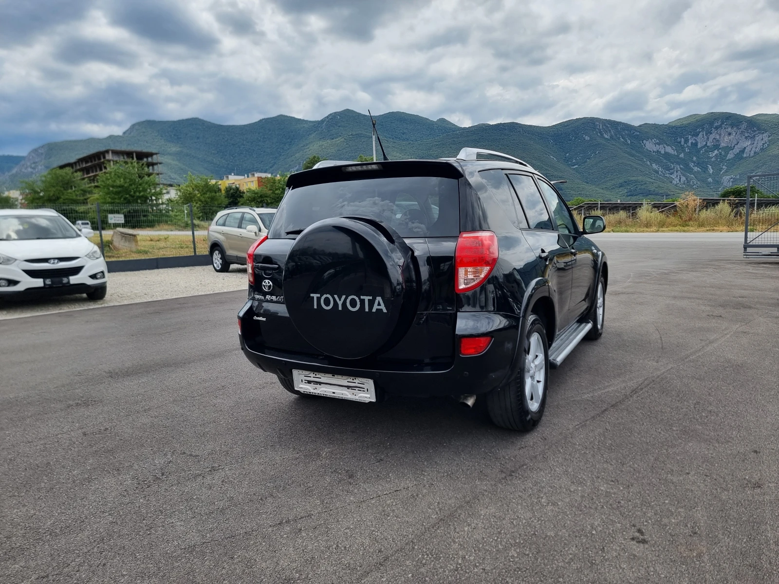 Toyota Rav4 2.2D4D - изображение 6