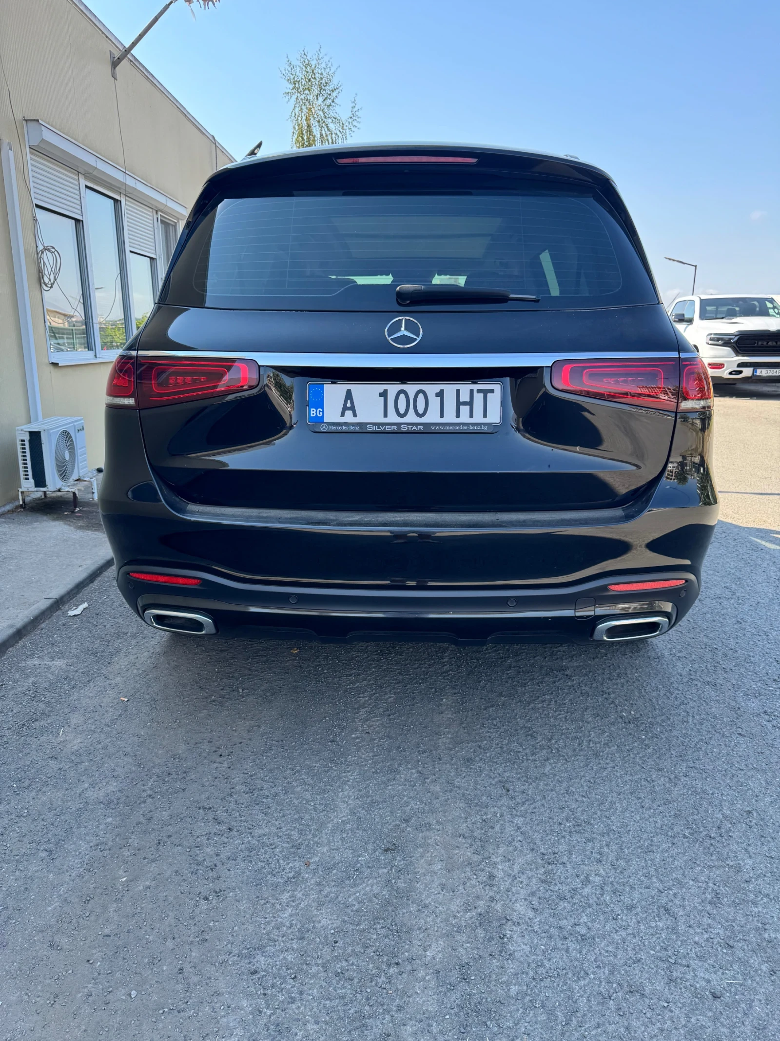 Mercedes-Benz GLS 400 Night AMG - изображение 3