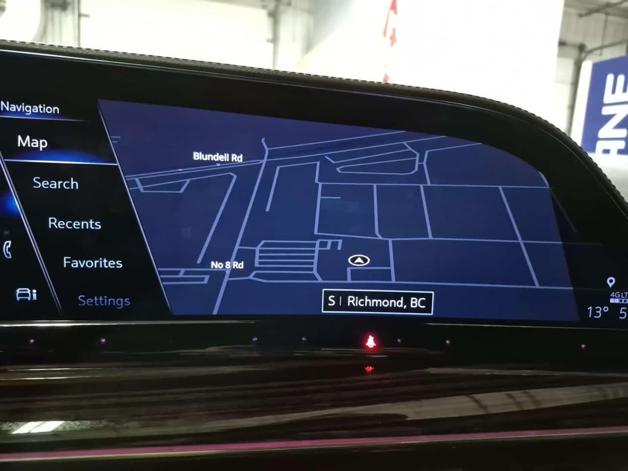 Cadillac Escalade ESV - Дълга база * 4WD LUXURY * CARFAX * , снимка 8 - Автомобили и джипове - 53950999