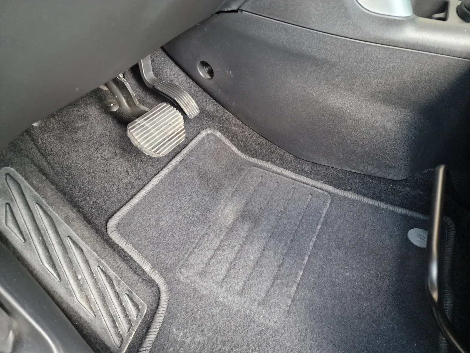 Citroen C3 Aircross  1.2i-NAVY/LED/PANORAMA/100% реални км, снимка 12 - Автомобили и джипове - 53978997