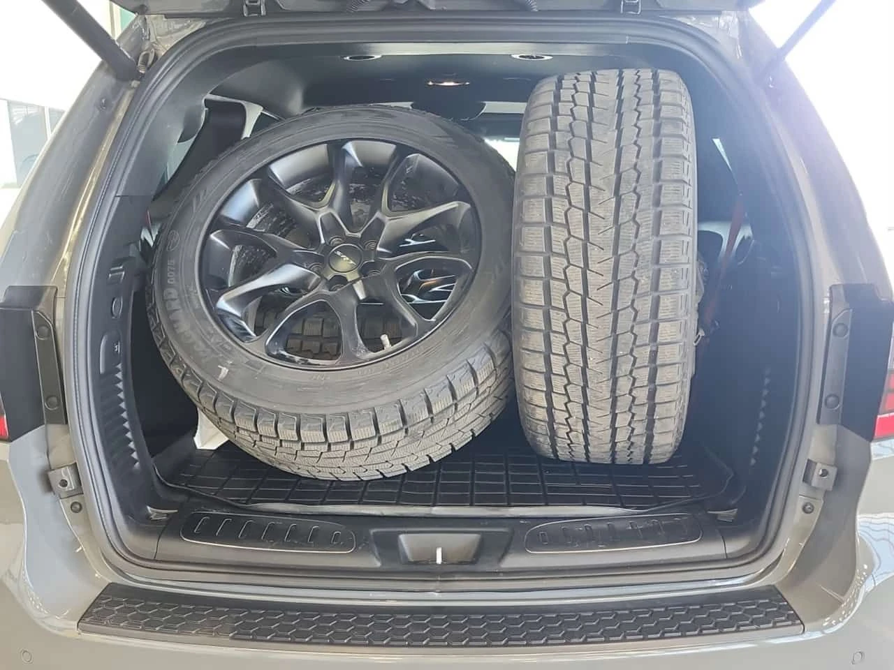 Dodge Durango  SRT 392| ���������| ����| HUD| 2 ����� ���� � ��� | Mobile.bg � ����������� 15