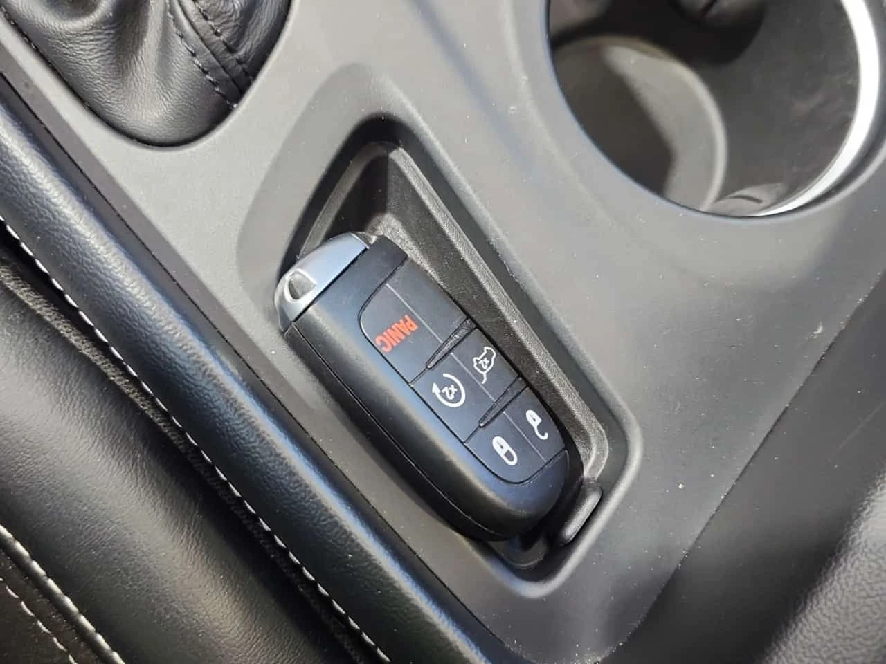 Dodge Durango  SRT 392| ���������| ����| HUD| 2 ����� ���� � ��� | Mobile.bg � ����������� 10