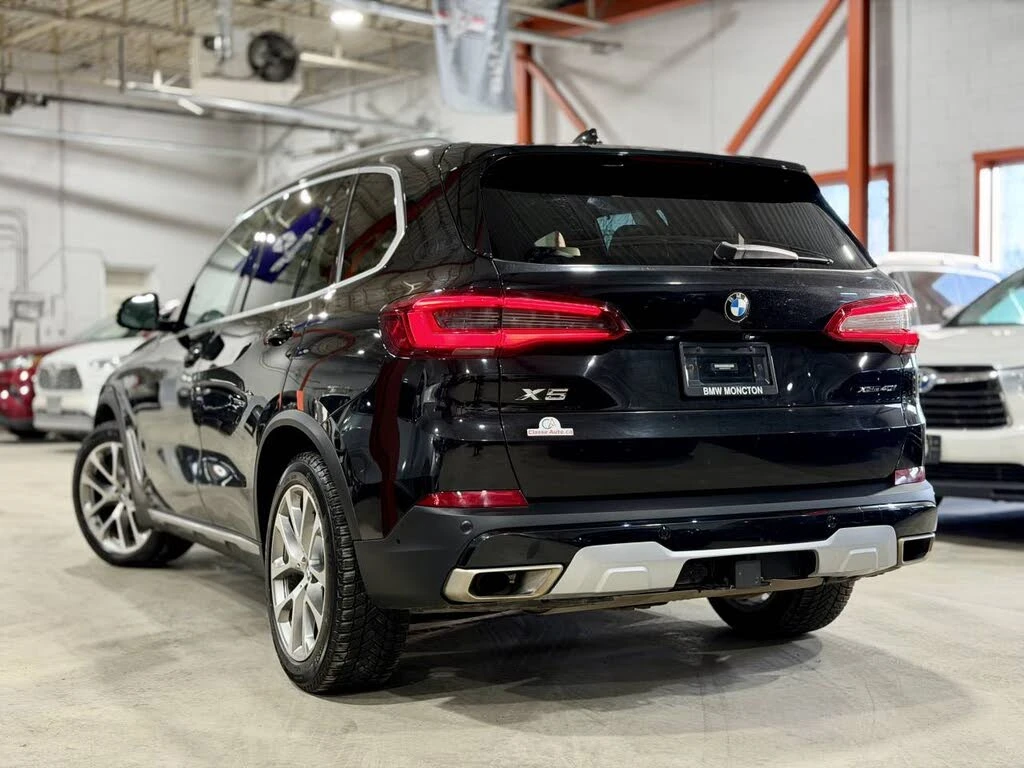 BMW X5 HARMON* KARDON* 360КАМЕРА* ПАНОРАМА* LANE* ASSIST*, снимка 4 - Автомобили и джипове - 55565321