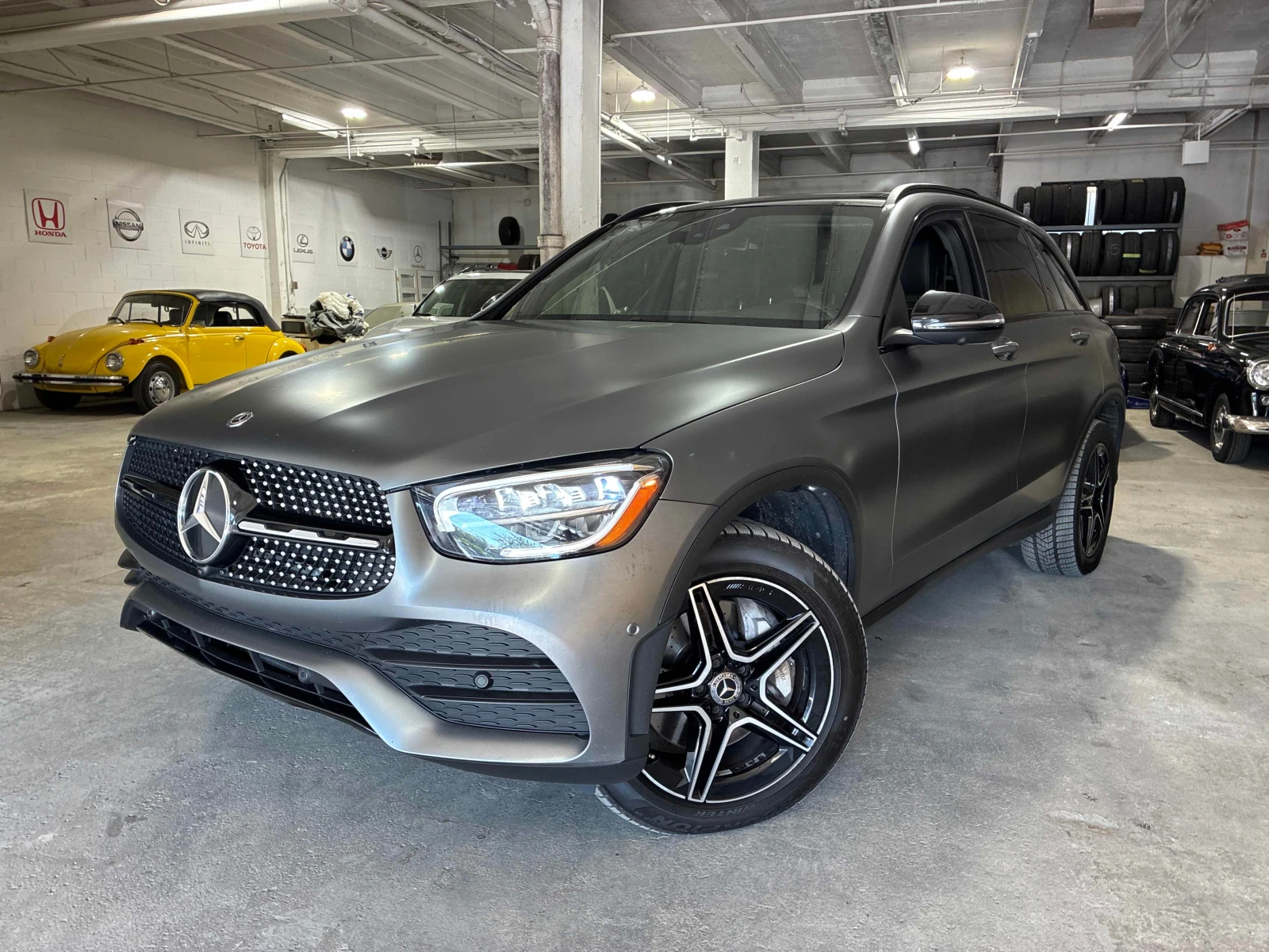 Mercedes-Benz GLC 300  * CARFAX * ОПЦИЯ ЗА ФИНАНСИРАНЕ