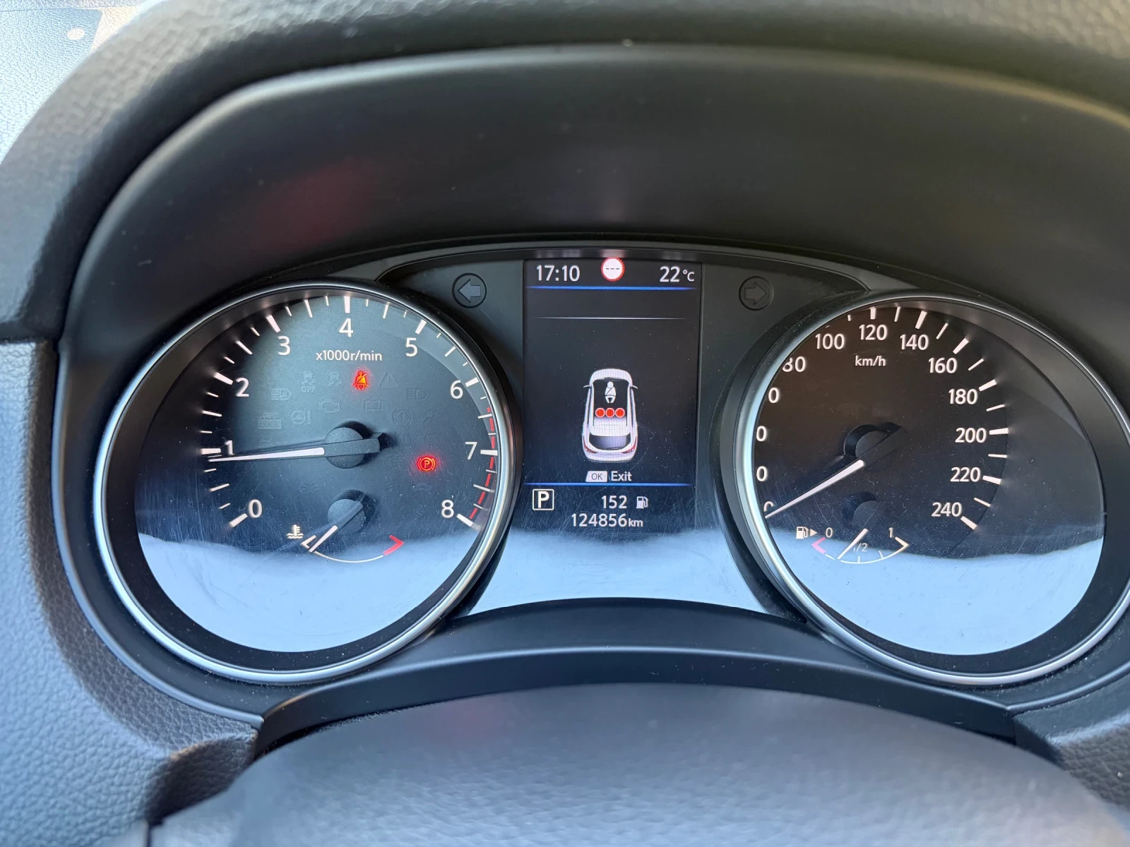Nissan Qashqai J11 Facelift, снимка 8 - Автомобили и джипове - 56119330