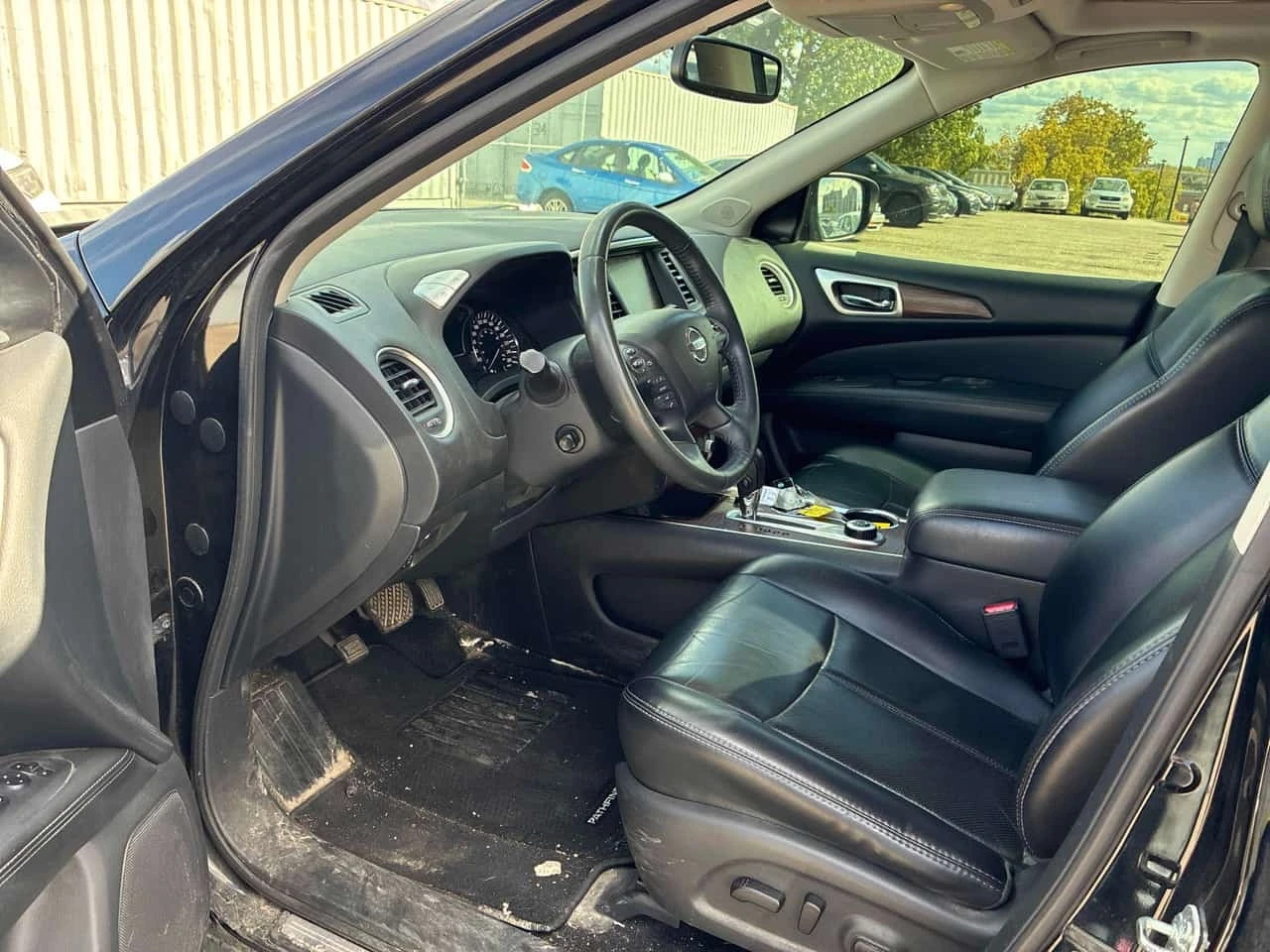 Nissan Pathfinder * 4x4 * CARFAX * ����� �� ����������� *  | Mobile.bg � ����������� 5