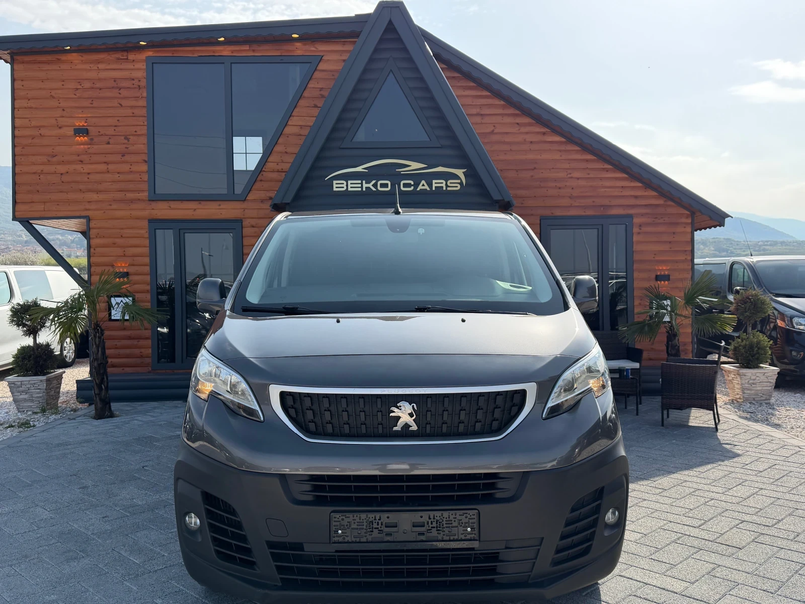 Peugeot Expert Нов внос от Белгия, снимка 2 - Бусове и автобуси - 54195536