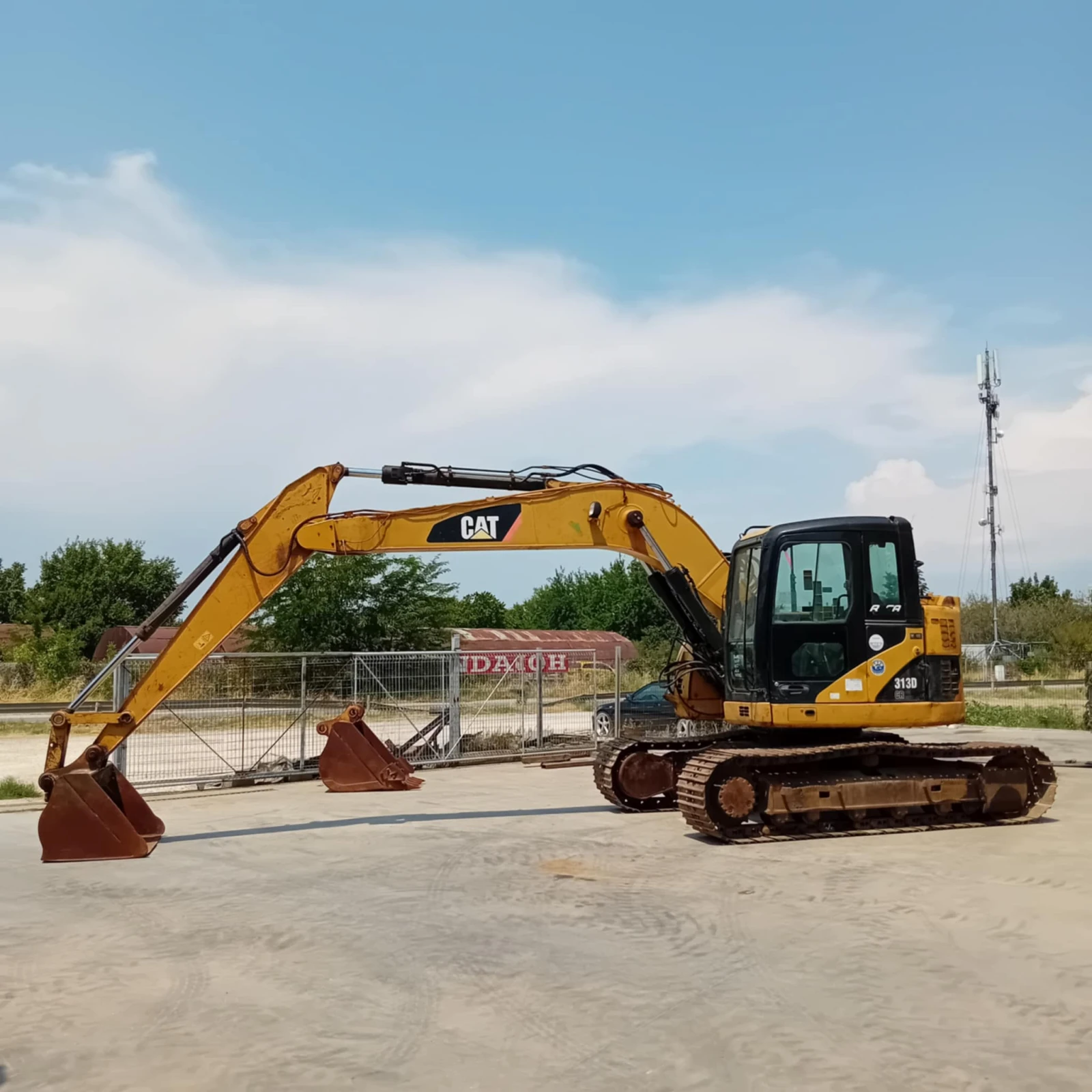 Багер Cat 313DCR * НАЛИЧЕН * КЛИМАТРОНИК * ТОП СЪСТОЯНИЕ *  - изображение 2