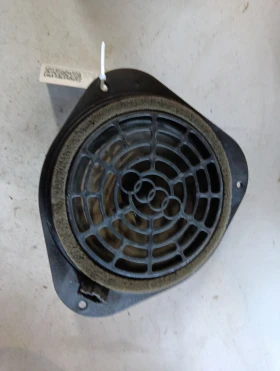 ����� �� �������� �� ����� ��������� BANG OLUFSEN 8T0035411A Audi A5