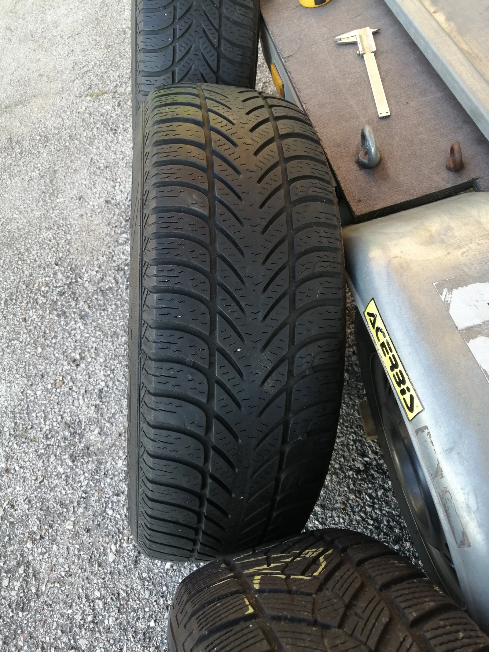 ���� � ������ 235/65R17 �� Volvo Xc90 | Mobile.bg � ����������� 8