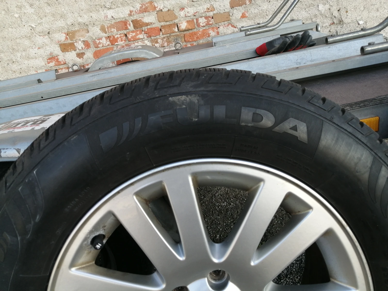 ���� � ������ 235/65R17 �� Volvo Xc90 | Mobile.bg � ����������� 15