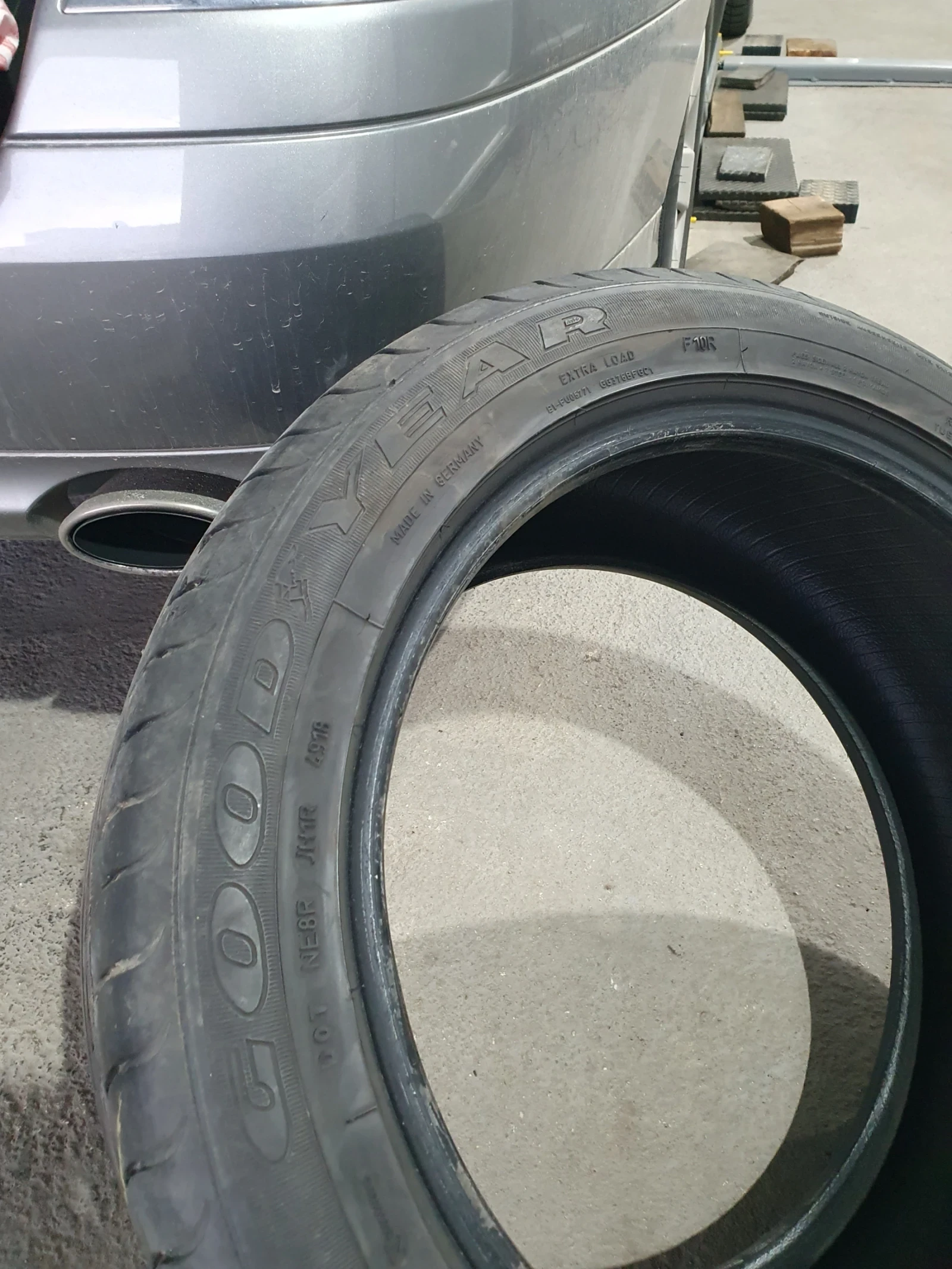 Гуми Летни 245/45R17, снимка 4 - Гуми и джанти - 54045572