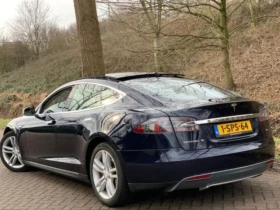 Tesla Model S Free Supercharging, снимка 4