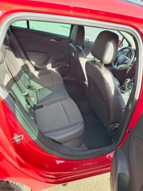 Opel Astra K 1.6 CDTI (136 к.с.)   Пълно ревизирана, Гаражна, снимка 14