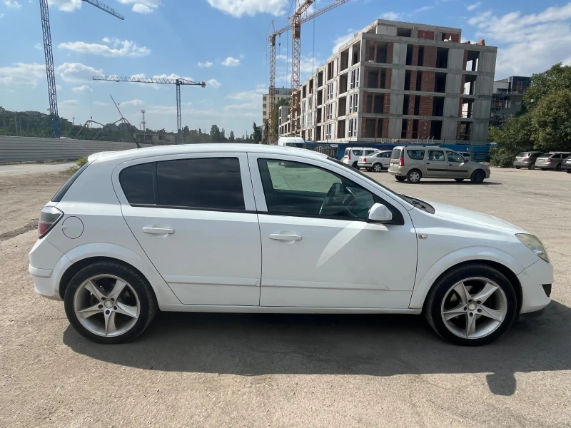 Opel Astra, снимка 5 - Автомобили и джипове - 47477071