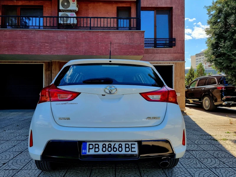 Toyota Auris * 1.6* 132PS* Multimedia* Kamera, снимка 7 - Автомобили и джипове - 47452890