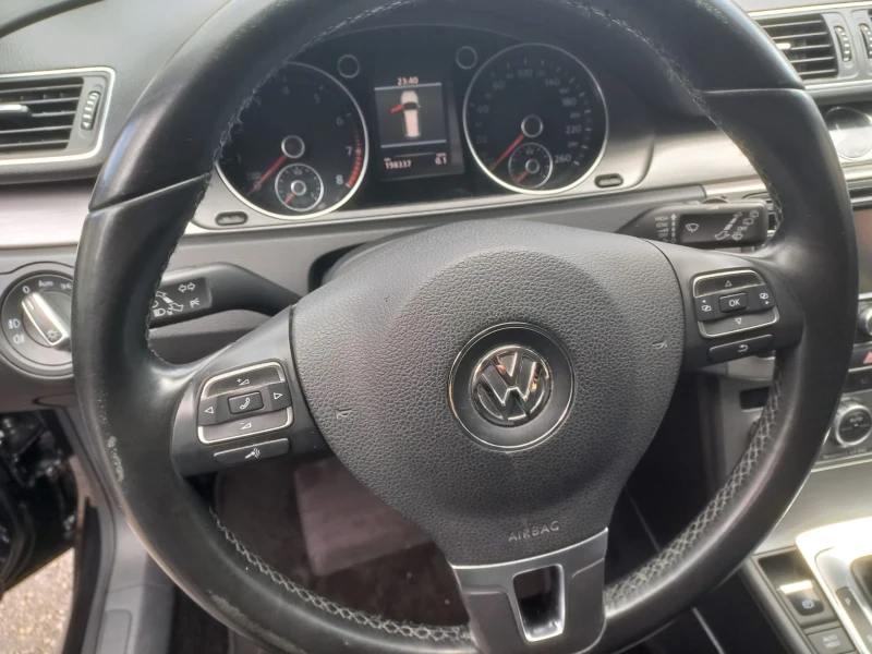 VW Passat 1.4 TSI, снимка 9 - Автомобили и джипове - 47512922