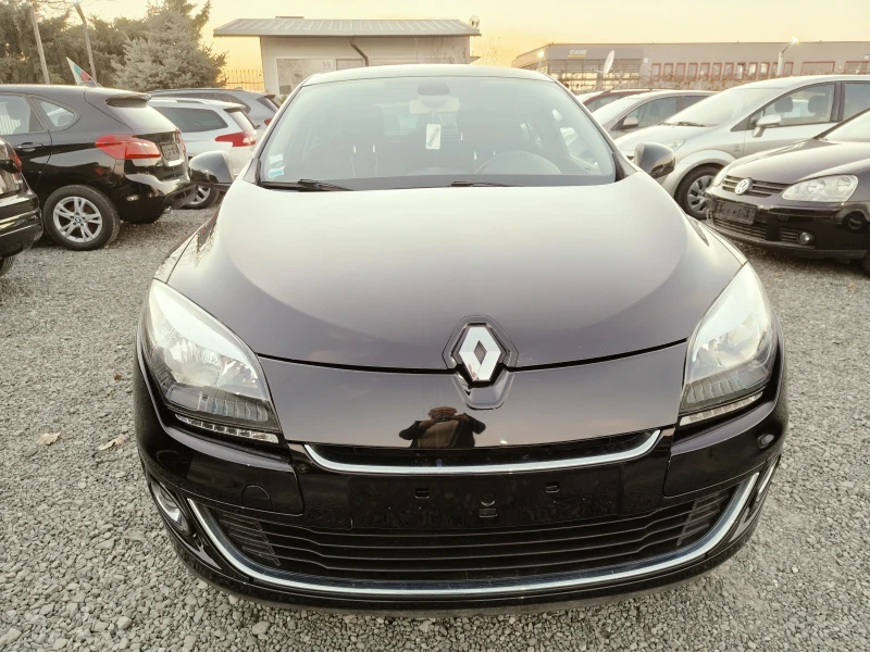 Renault Megane 1.2i, снимка 2 - Автомобили и джипове - 48274217