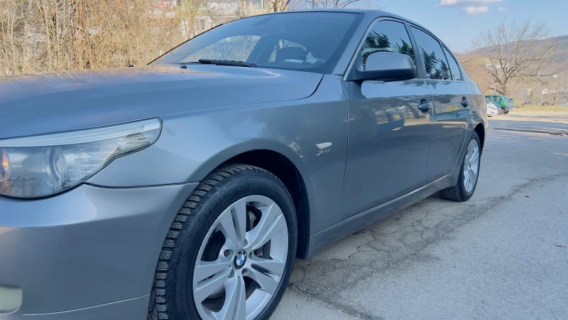 BMW 528 xi, снимка 2 - Автомобили и джипове - 48948526