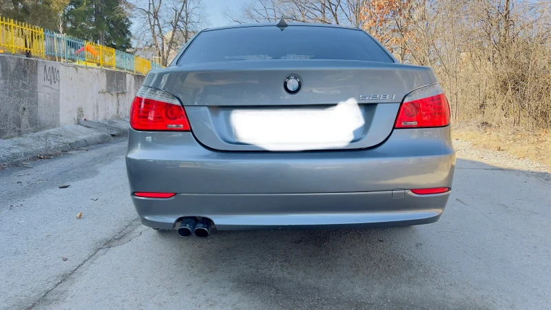 BMW 528 xi, снимка 4 - Автомобили и джипове - 48948526