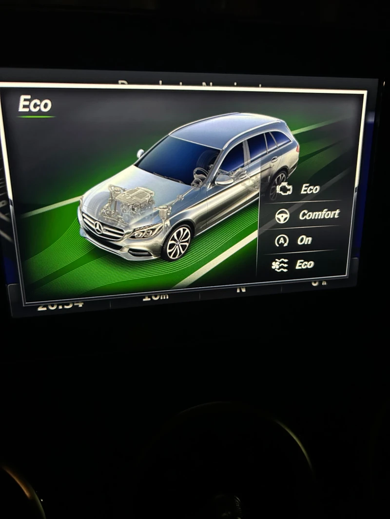 Mercedes-Benz C 220 2.0, снимка 15 - Автомобили и джипове - 49509251