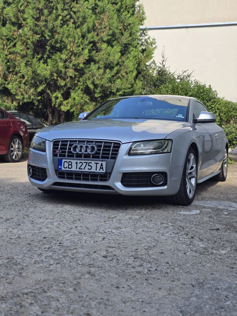 Audi S5 4200 FSI v8