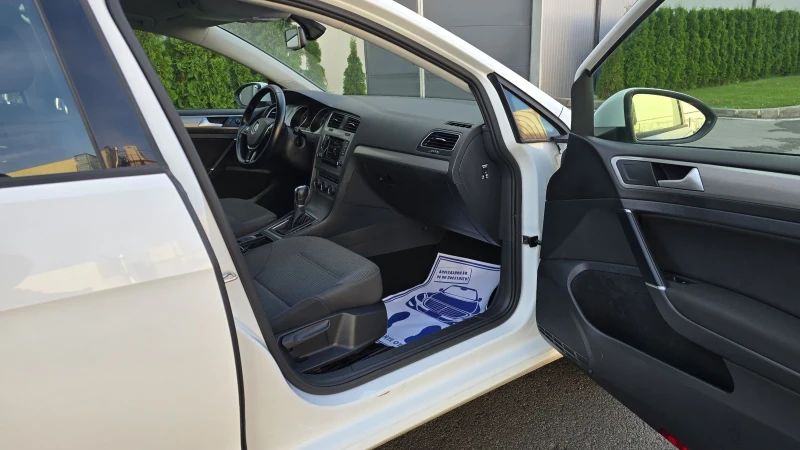 VW Golf 1.4i 122k.c* Автоматик* Keyless* ACC* F1* ЛИЗИНГ* , снимка 13 - Автомобили и джипове - 51693594