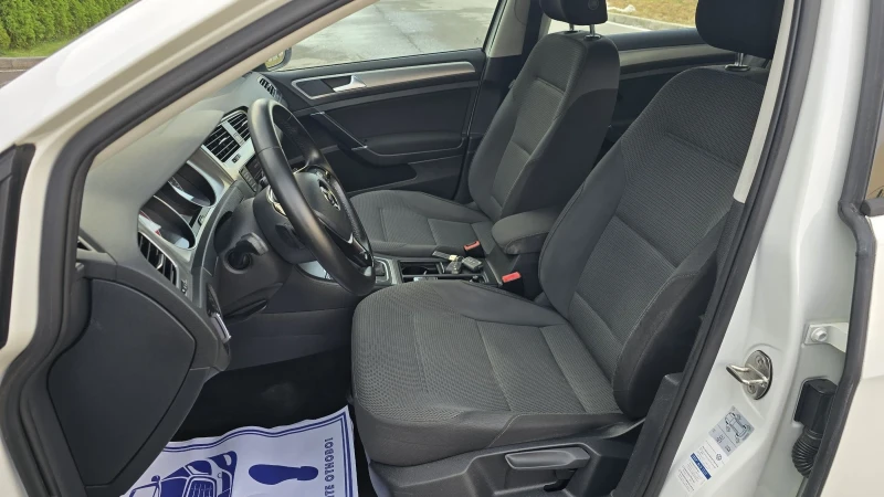 VW Golf 1.4i 122k.c* Автоматик* Keyless* ACC* F1* ЛИЗИНГ* , снимка 10 - Автомобили и джипове - 51693594