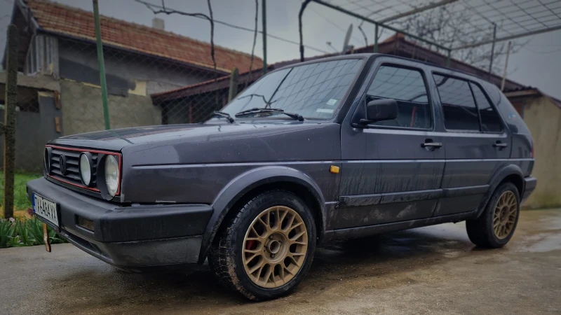 VW Golf, снимка 5 - Автомобили и джипове - 52587534