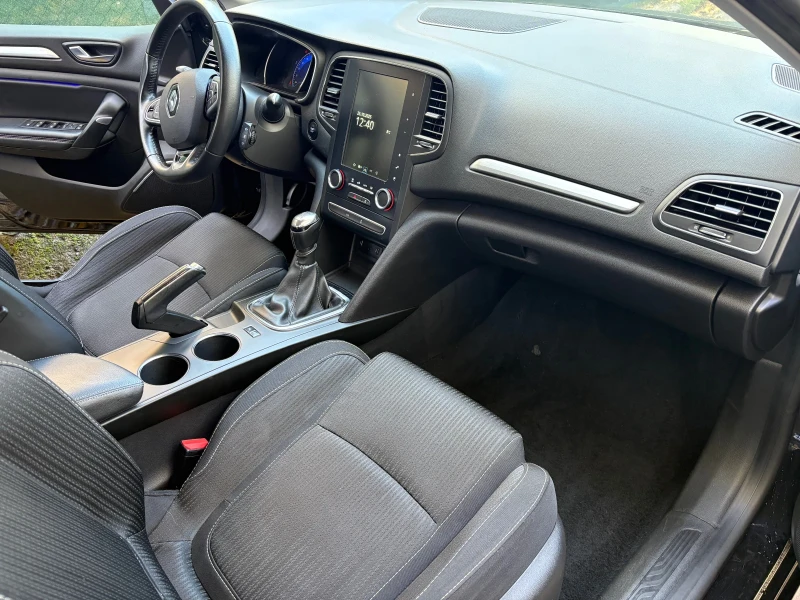Renault Megane 1.5DCI 116к.с.  EURO6  NAVI LED, снимка 10 - Автомобили и джипове - 52510567