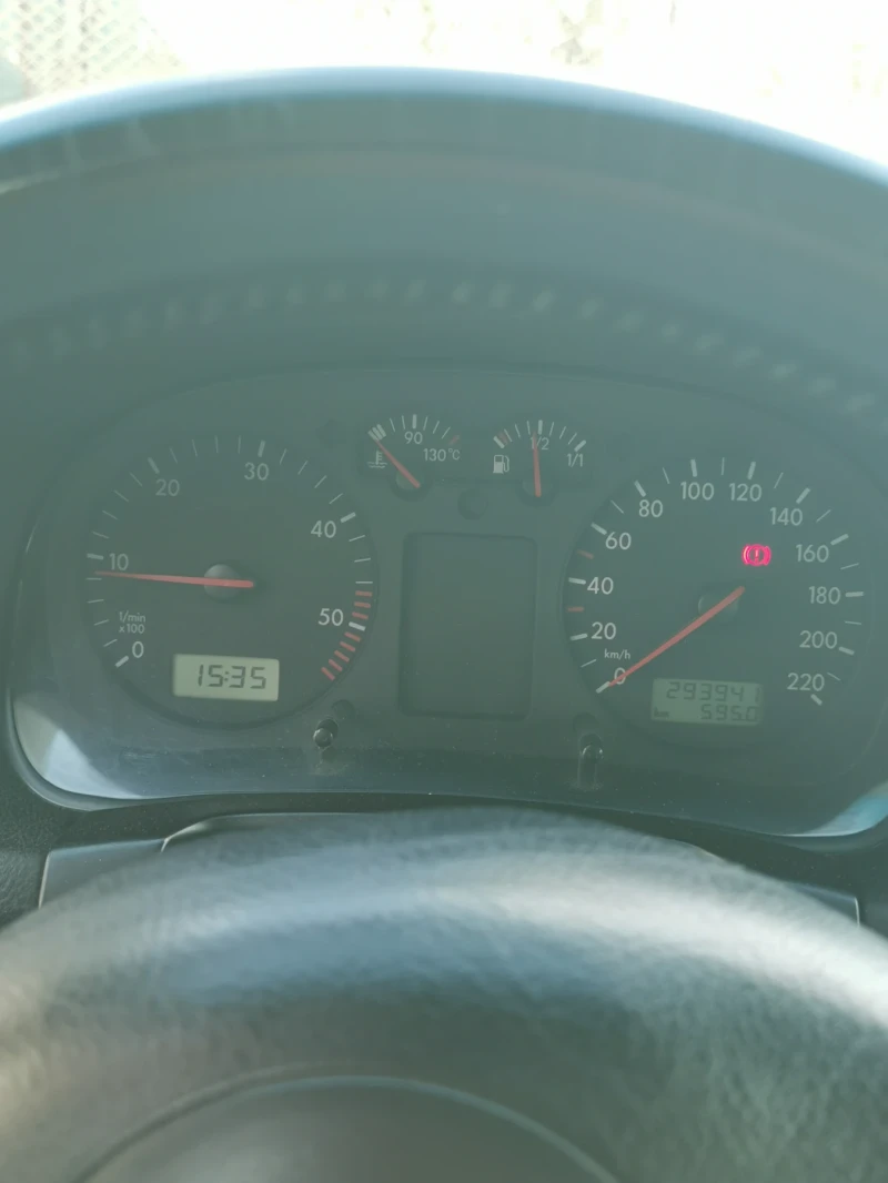 VW Golf Golf 4 1.9 tdi, снимка 15 - Автомобили и джипове - 52225734